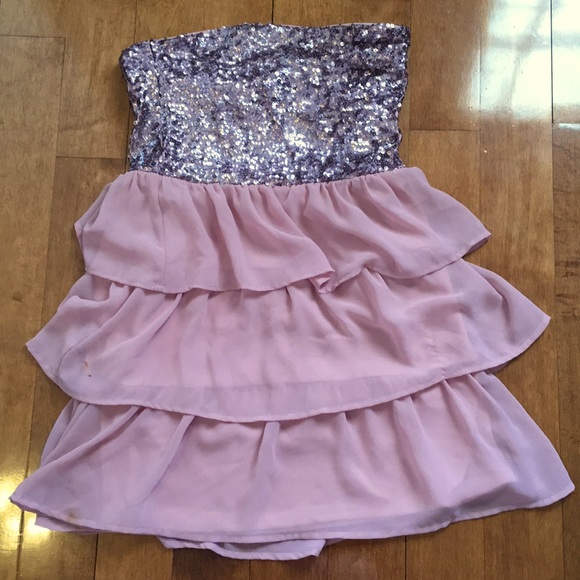 strapless pink sequin dress with ruffles - Picture 1 of 1